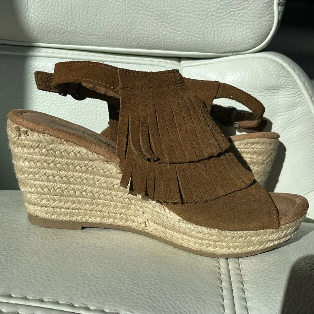 Minnetonka brown suede wedges